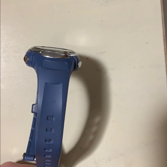 Digital Watch - Picture 4 of 6